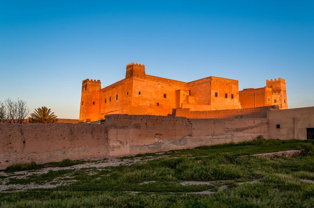 Riad Sougtani Tazrou Экстерьер фото